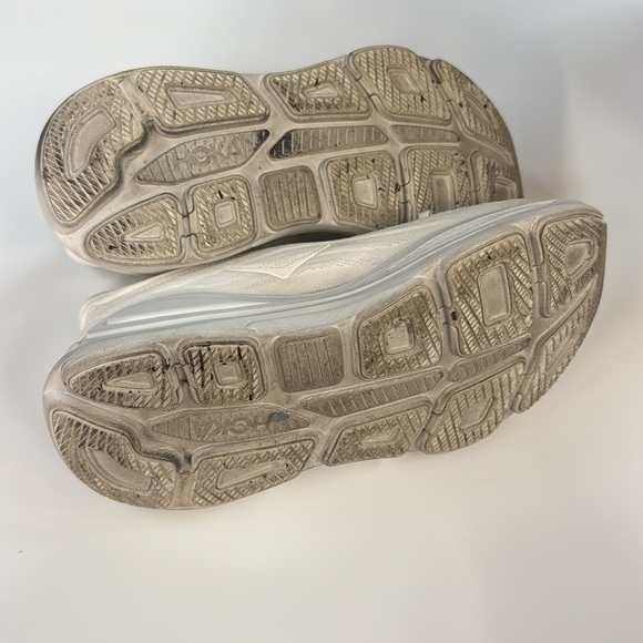 Used HOKA Men’s Bondi White Running Shoes 9D - Picture 6 of 6